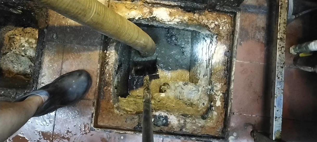 新盈镇化油池清理-污水池清掏