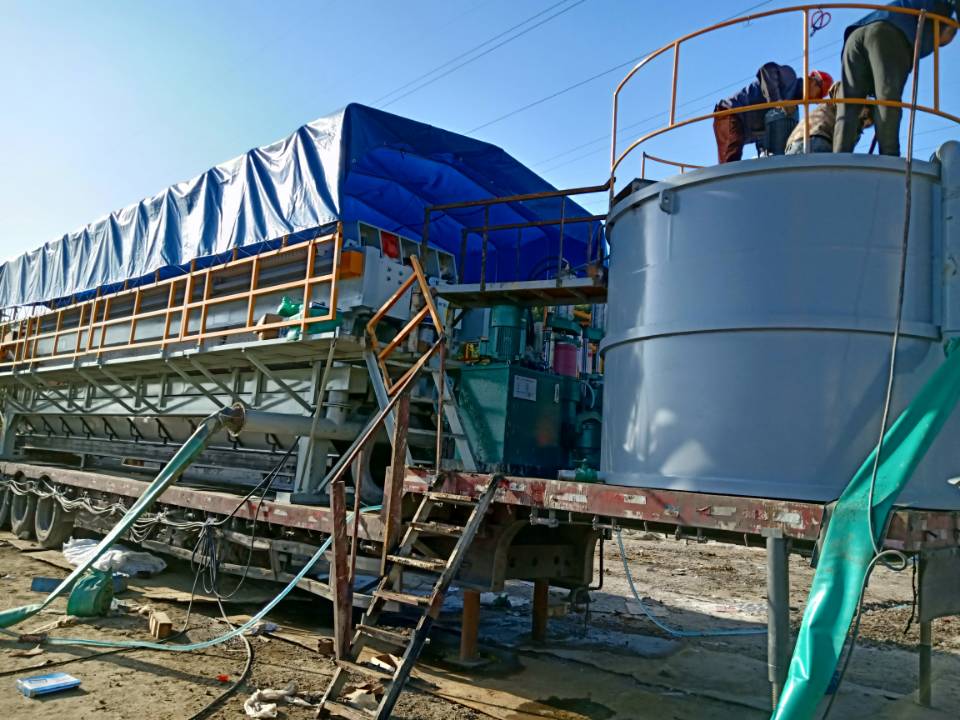 新盈镇污水池淤泥处理-河道清淤-炜誉市政